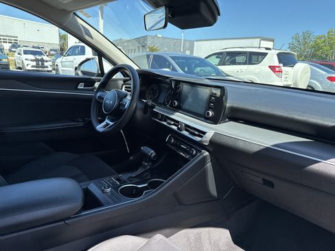 Used 2023 Kia K5 LXS FWD image 15