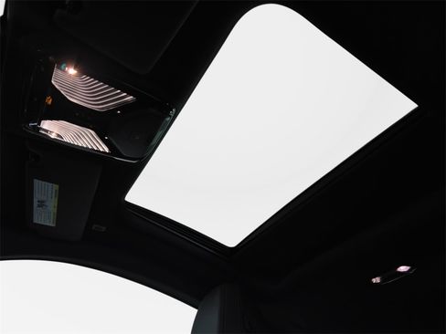 Used 2025 BMW 430i xDrive Coupe w/ M Sport Package image 33