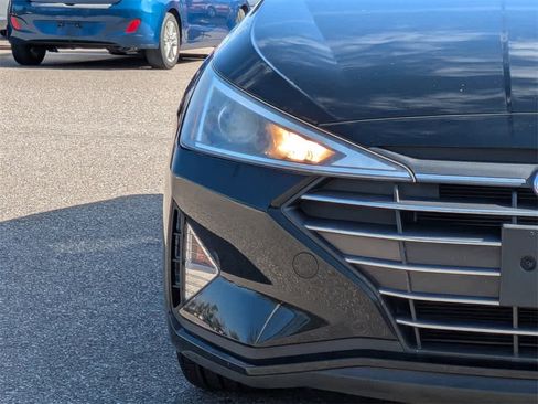 Used 2020 Hyundai Elantra Value Edition w/ Cargo Package (C1) image 9