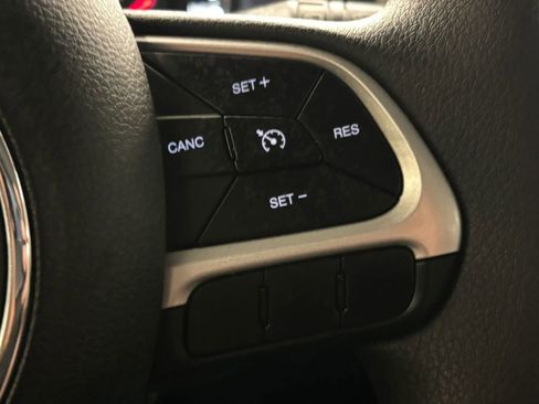 Used 2020 Jeep Renegade Sport image 42