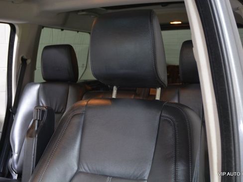 Used 2016 Land Rover LR4 HSE LUX image 11