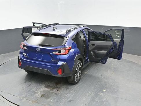 Used 2025 Subaru Crosstrek 2.0i Premium AWD/4WD image 24