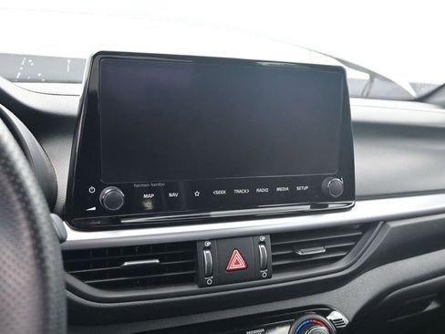 Used 2023 Kia Forte GT-Line w/ GT-Line Premium Package image 19