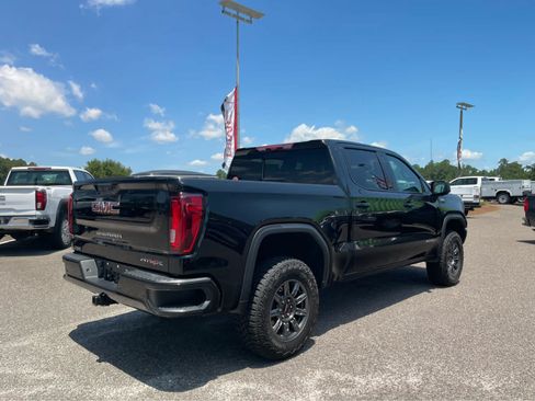 Used 2024 GMC Sierra 1500 AT4X AWD/4WD image 5