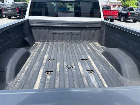 Used 2023 GMC Sierra 3500 Denali w/ Denali Ultimate Package AWD/4WD image 24