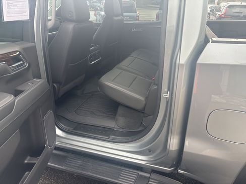 Used 2025 GMC Sierra 1500 Elevation w/ Elevation Premium Package image 22