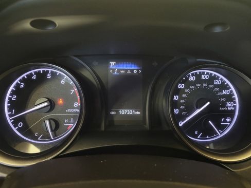 Used 2021 Toyota Camry SE image 23