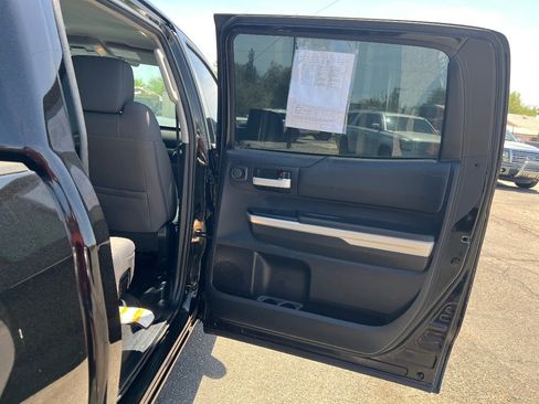 Used 2014 Toyota Tundra SR5 w/ SR5 Upgrade Package AWD/4WD image 35