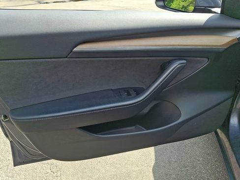 Used 2023 Tesla Model 3 Standard Range RWD image 14