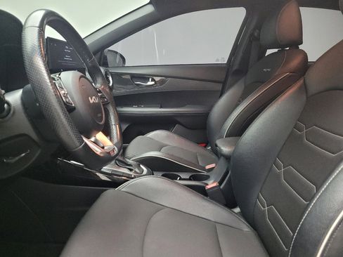 Used 2022 Kia Forte GT-Line image 17