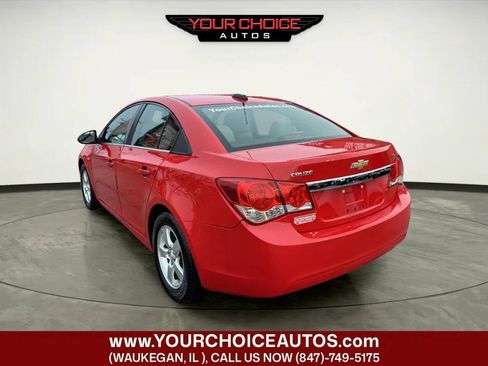 Used 2016 Chevrolet Cruze LT image 3