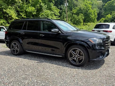 Used 2026 Mercedes-Benz GLS 450 4MATIC image 12