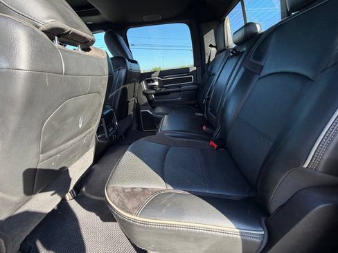 Used 2019 RAM 2500 Laramie w/ Night Edition AWD/4WD image 47