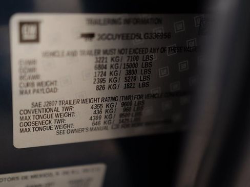 Used 2020 Chevrolet Silverado 1500 RST image 41