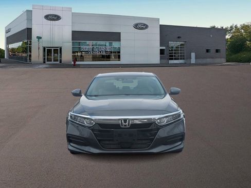 Used 2018 Honda Accord LX image 3