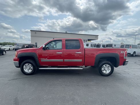 Used 2009 GMC Sierra 2500 SLE w/ SLE Preferred Package AWD/4WD image 6