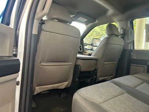 Used 2022 Ford F350 XLT AWD/4WD image 34