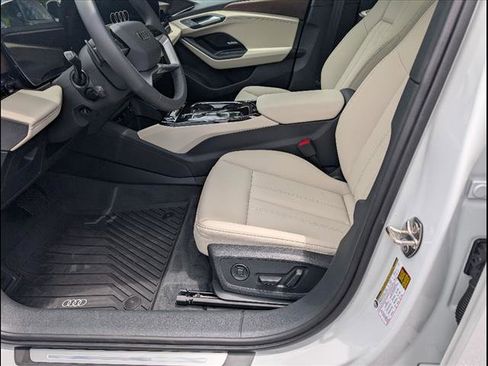 New 2025 Audi A6 e-tron Premium Plus image 7