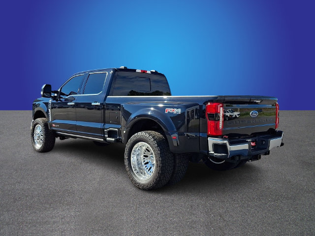 Used 2024 Ford F350 Lariat w/ Lariat Ultimate Package AWD/4WD image 6