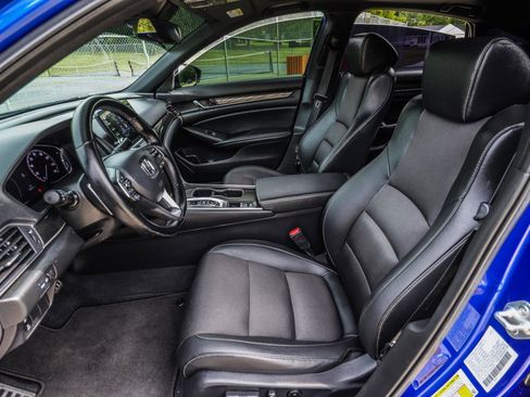 Used 2021 Honda Accord Sport image 39