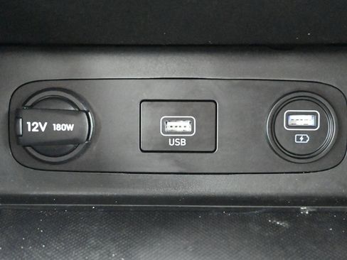 Certified 2023 Hyundai Sonata SEL w/ Preferred Accessory Package FWD image 18