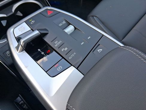 Used 2026 BMW X2 xDrive28i w/ Technology Package image 14