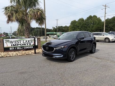 Used 2020 MAZDA CX-5 Touring FWD image 1