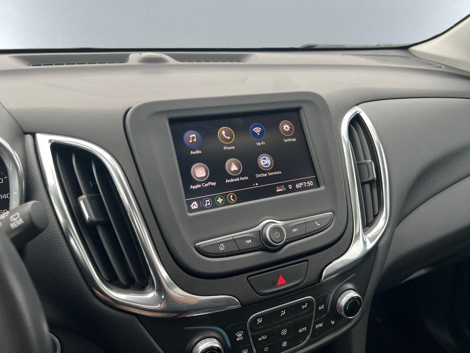 Used 2020 Chevrolet Equinox LT AWD/4WD image 14