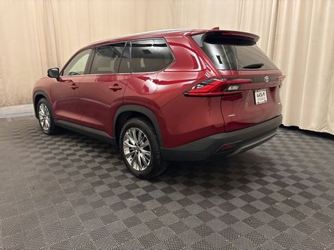 Used 2024 Toyota Grand Highlander Platinum image 7