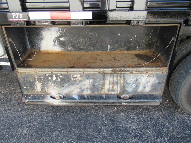 Used 2021 Ford F550 2WD Crew Cab Super Duty image 23
