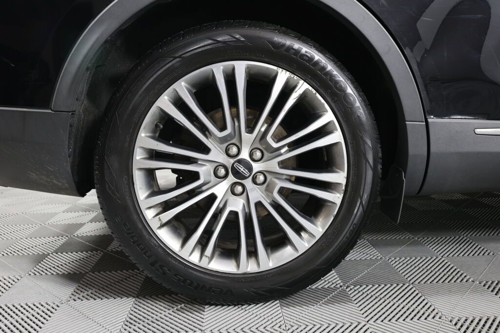 Used 2016 Lincoln MKX Reserve w/ Climate Package FWD image 7