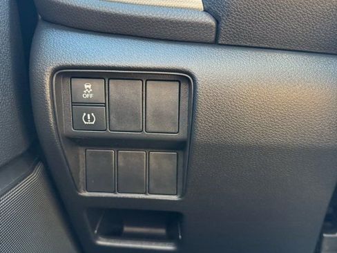 Used 2019 Honda CR-V LX image 13