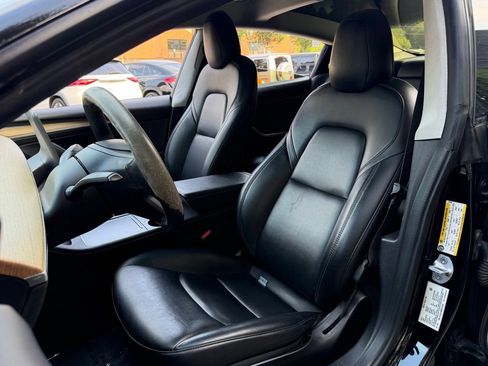 Used 2022 Tesla Model 3 Long Range AWD/4WD image 25