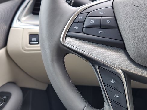 Used 2023 Cadillac XT5 Premium Luxury image 28