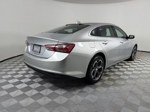 Used 2021 Chevrolet Malibu LT FWD image 5