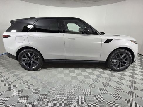 New 2026 Land Rover Range Rover Sport SE image 6