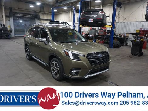 Used 2023 Subaru Forester Touring AWD/4WD image 1