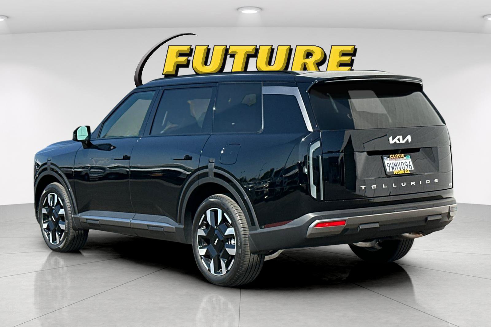 Used 2027 Kia Telluride S AWD/4WD image 6