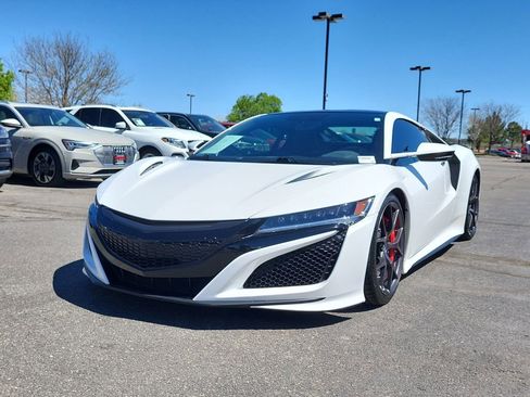 Used 2017 Acura NSX AWD/4WD image 7
