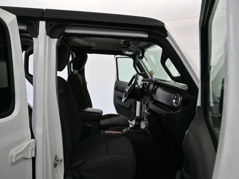 Used 2023 Jeep Wrangler Unlimited Rubicon 4xe w/ Cold Weather Group image 12