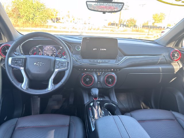 Used 2025 Chevrolet Blazer RS w/ Driver Confidence II Package AWD/4WD image 13