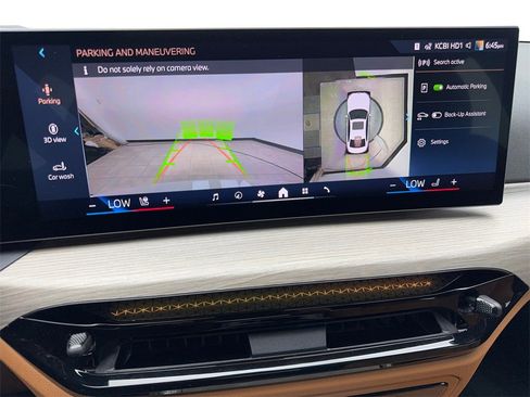 Used 2025 BMW 330i xDrive Sedan w/ Premium Package image 62