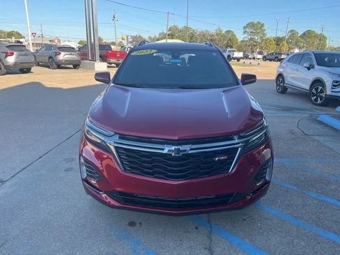 Used 2023 Chevrolet Equinox RS image 2