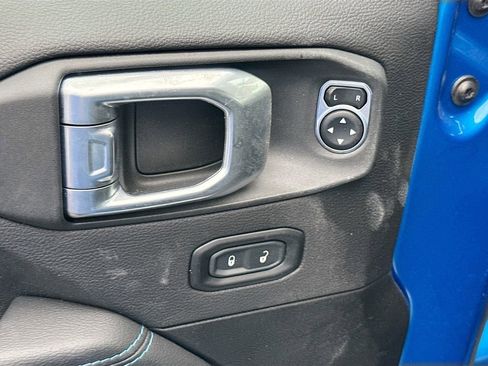 Used 2022 Jeep Wrangler Unlimited Rubicon 4xe w/ Steel Bumper Group image 19