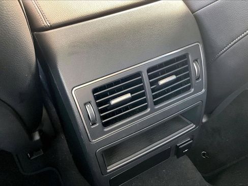 Used 2021 Jaguar F-PACE S image 34