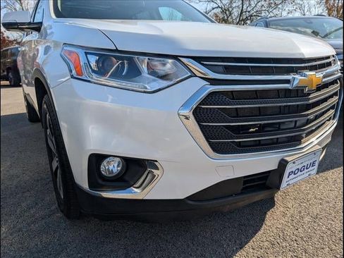 Used 2020 Chevrolet Traverse LT w/ LT Premium Package image 25