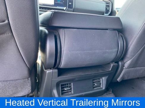 Certified 2024 Chevrolet Silverado 2500 LT image 21