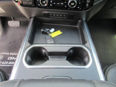 Used 2024 Chevrolet Silverado 2500 LTZ w/ LTZ Convenience Package image 21