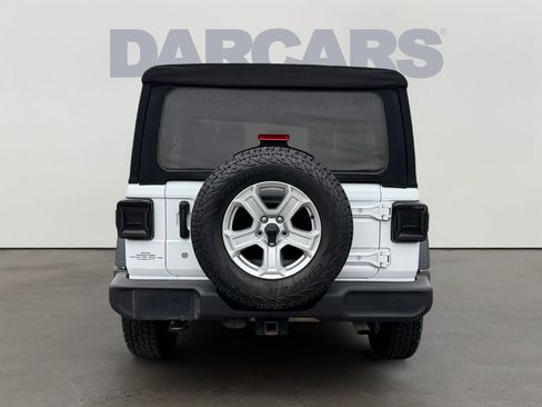 Used 2018 Jeep Wrangler Unlimited Sport S AWD/4WD image 6