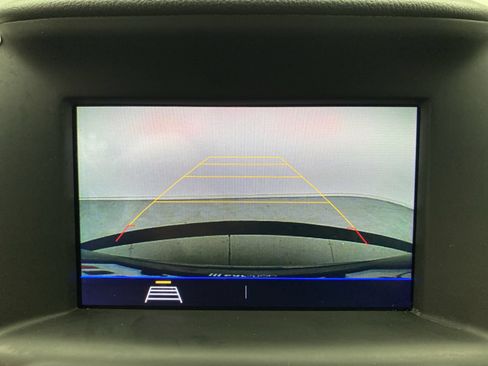 Used 2020 GMC Terrain SLE FWD image 15